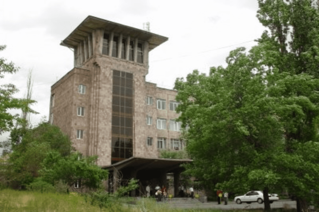 Study Palace Hub (MBBS in Armenia)(Yerevan Haybusak University)